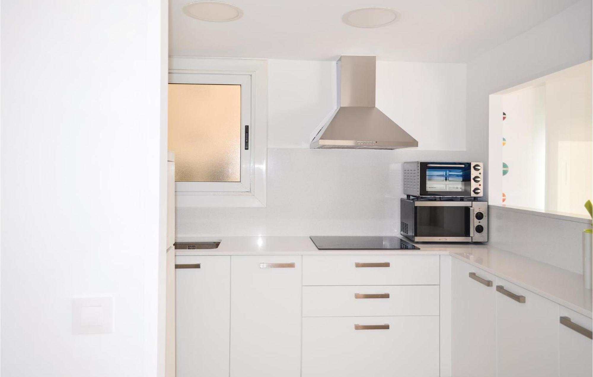 Nice apartment in Lloret de Mar with 3 Bedrooms&WiFi Buitenkant foto