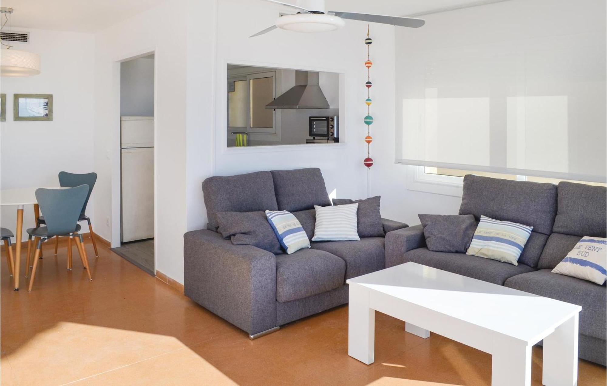 Nice apartment in Lloret de Mar with 3 Bedrooms&WiFi Buitenkant foto
