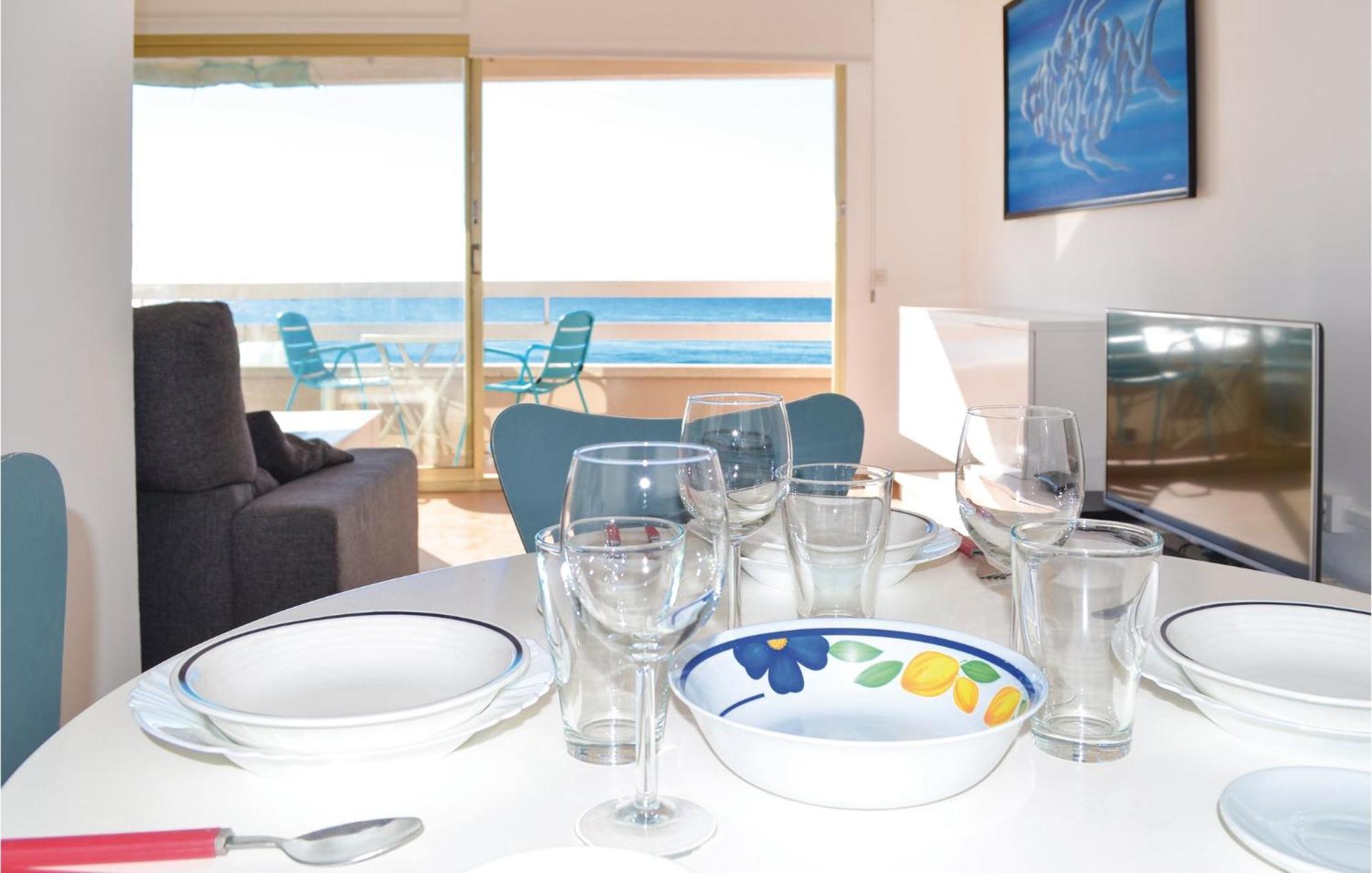 Nice apartment in Lloret de Mar with 3 Bedrooms&WiFi Buitenkant foto